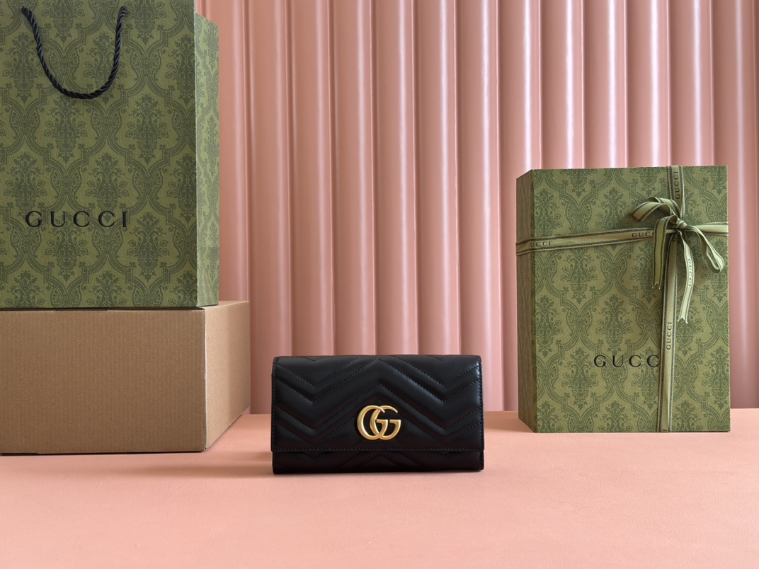 Gucci Wallets Purse